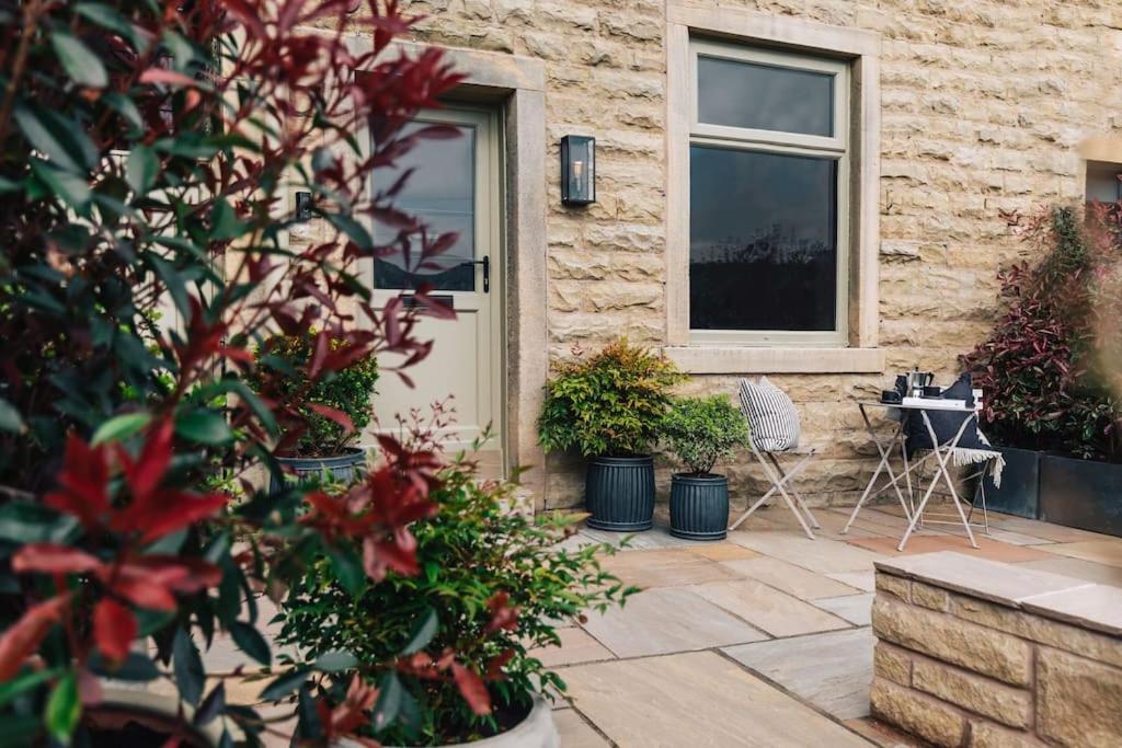 Alfred'S Ramsbottom - Suite One Exteriör bild